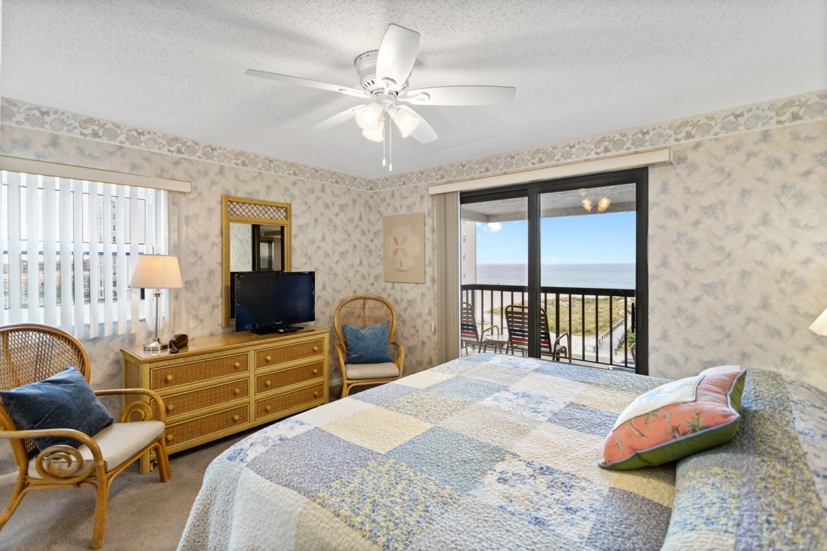 GG408 Bay View 1BR 1.5BA | St Pete Beach, FL | Gulf Gate Resort